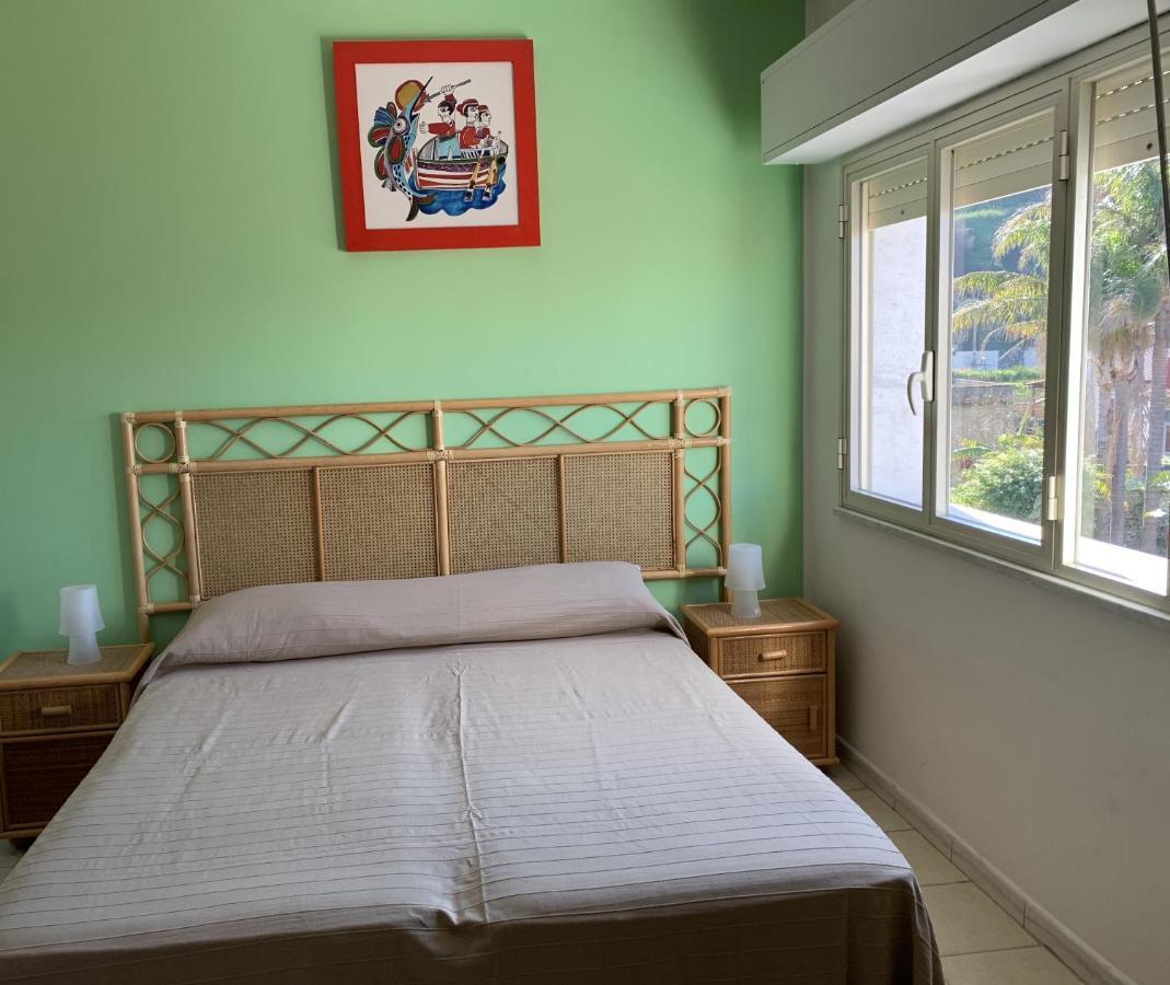 Hotel Il Triangolo Agnone Bagni Ngoại thất bức ảnh
