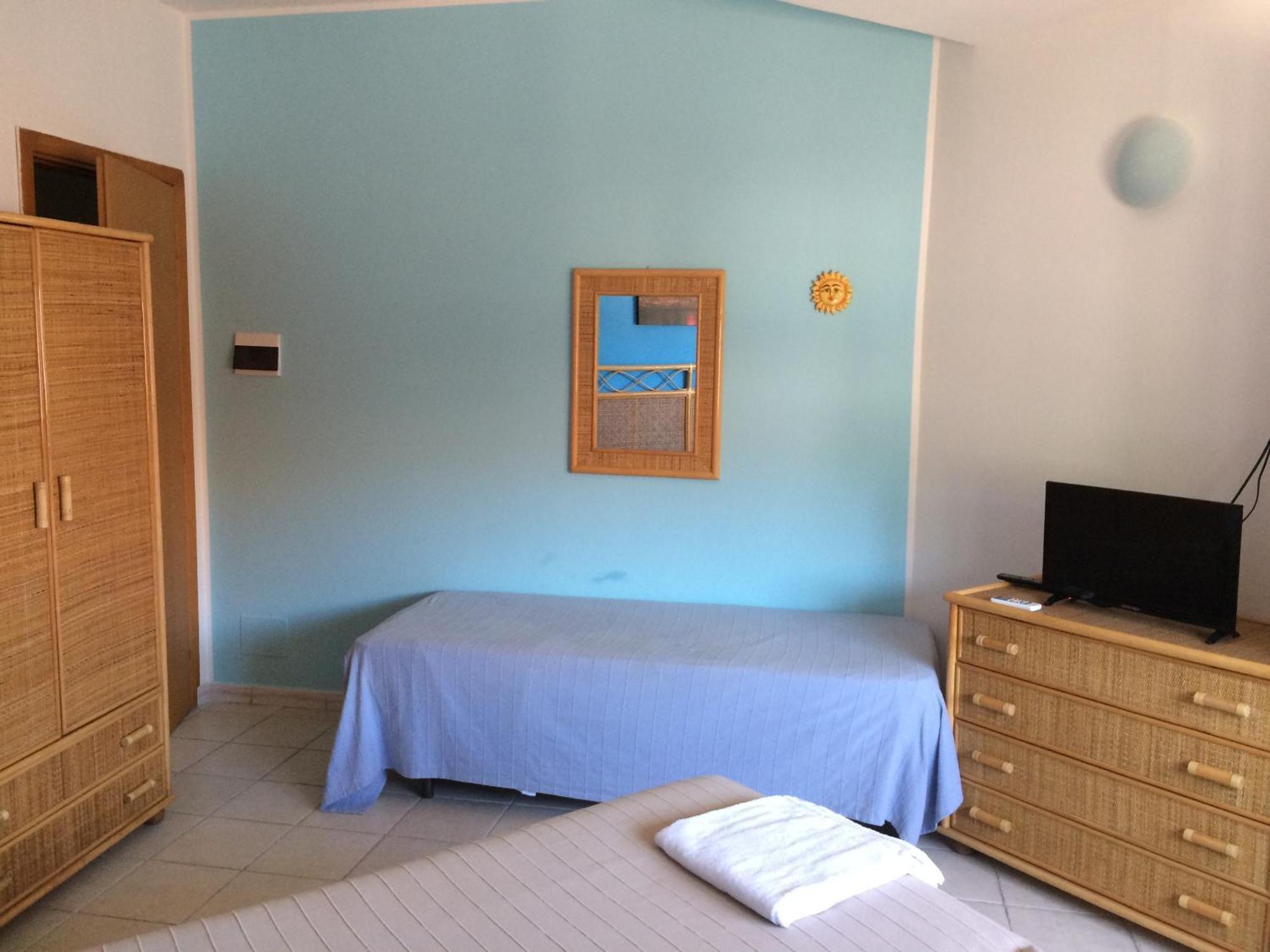 Hotel Il Triangolo Agnone Bagni Ngoại thất bức ảnh
